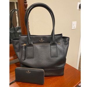 Kate Spade- Large Tote with Matching Zip Wallet